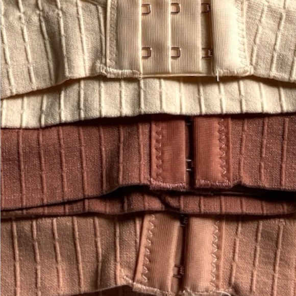 Danskin Intimate Ribbed Removable Cups Sport Bra - Picture 4 of 10